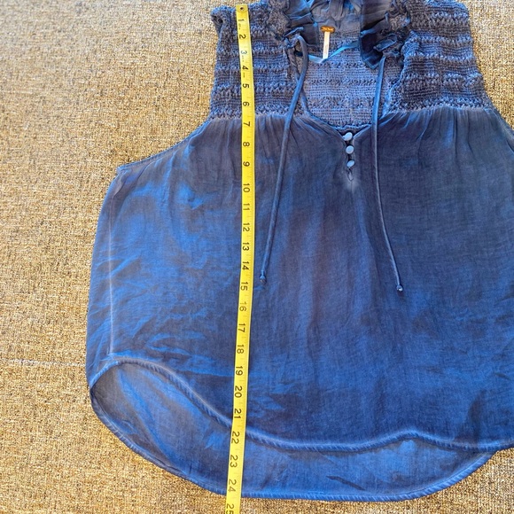 Free People Ruffle Me Up Sleeveless Top | Medium - Picture 10 of 11